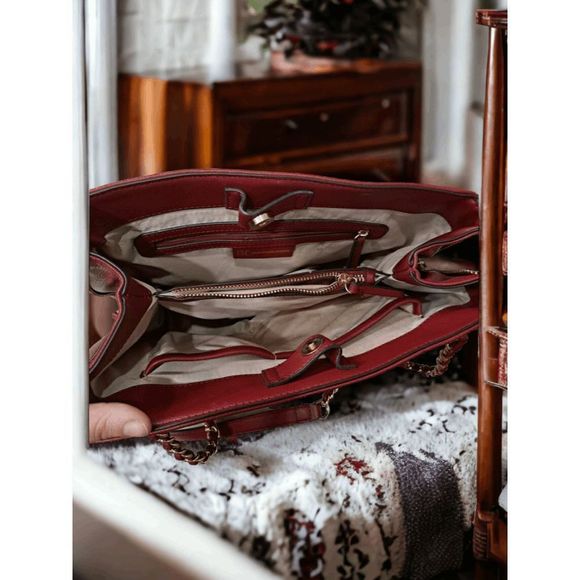 I.N.C | Leather Crimson Red & Gold Chain Shoulder Purse EUC - Picture 6 of 6